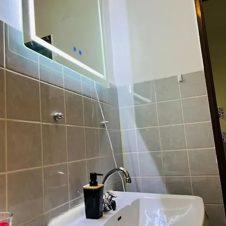 Bluehendes Balkonwohnung Mit Traumaussicht Saarbrücken Buitenkant foto