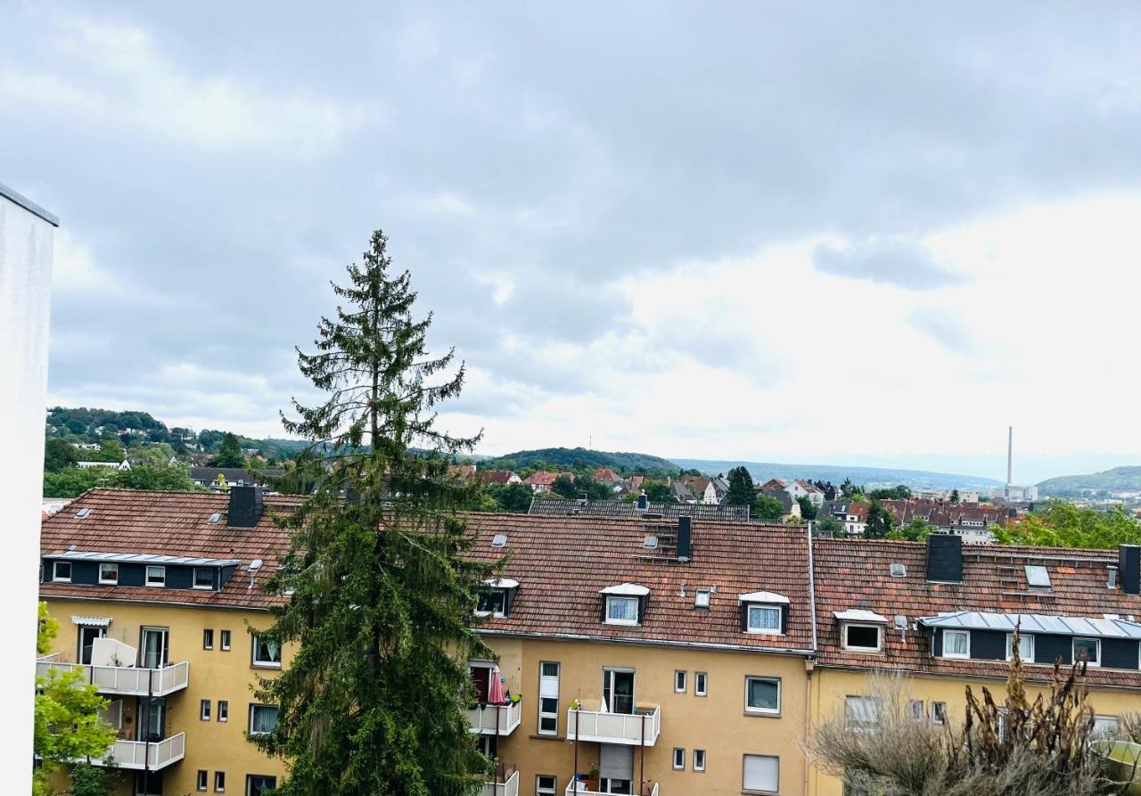 Bluehendes Balkonwohnung Mit Traumaussicht