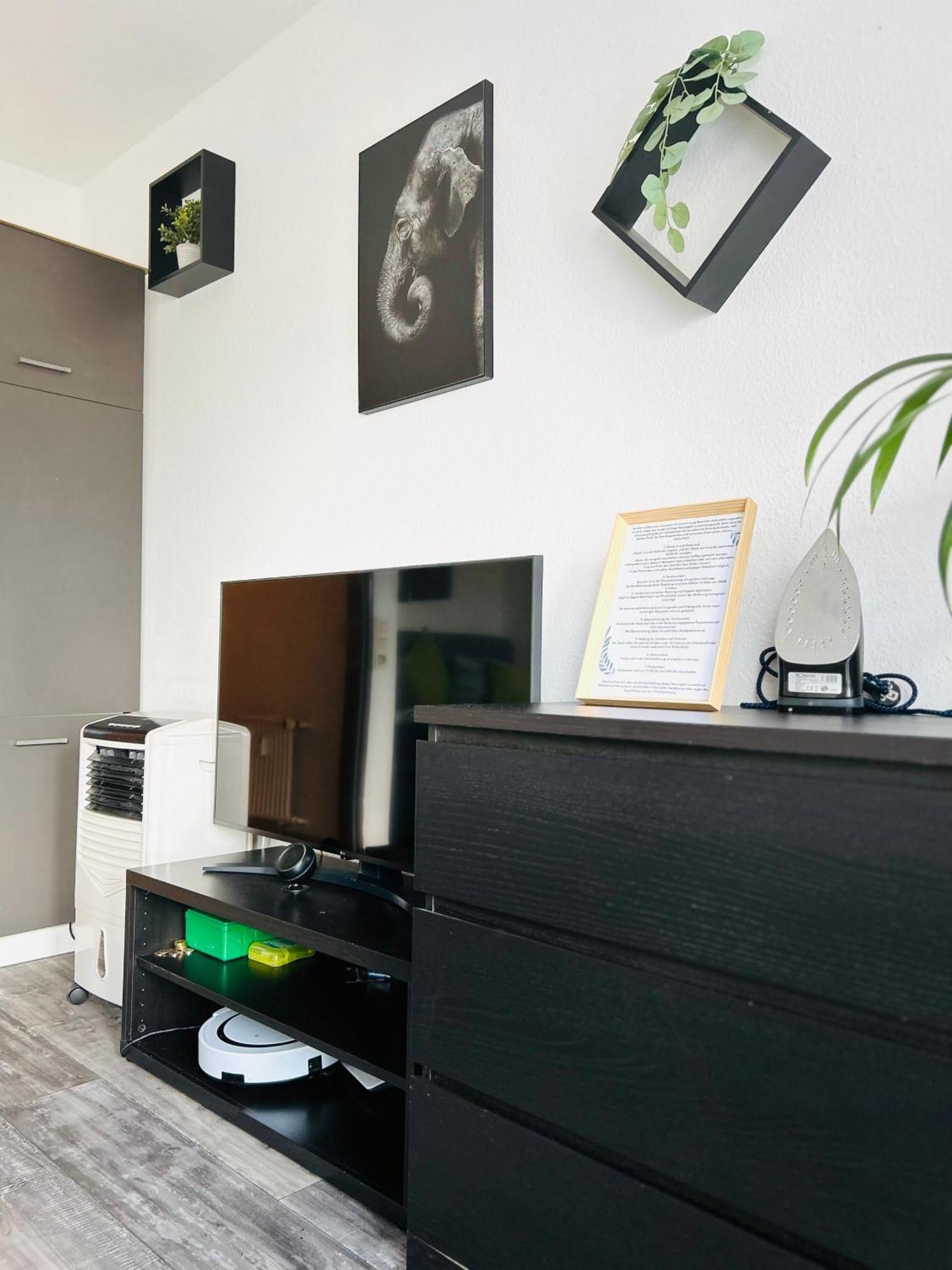 Bluehendes Balkonwohnung Mit Traumaussicht *